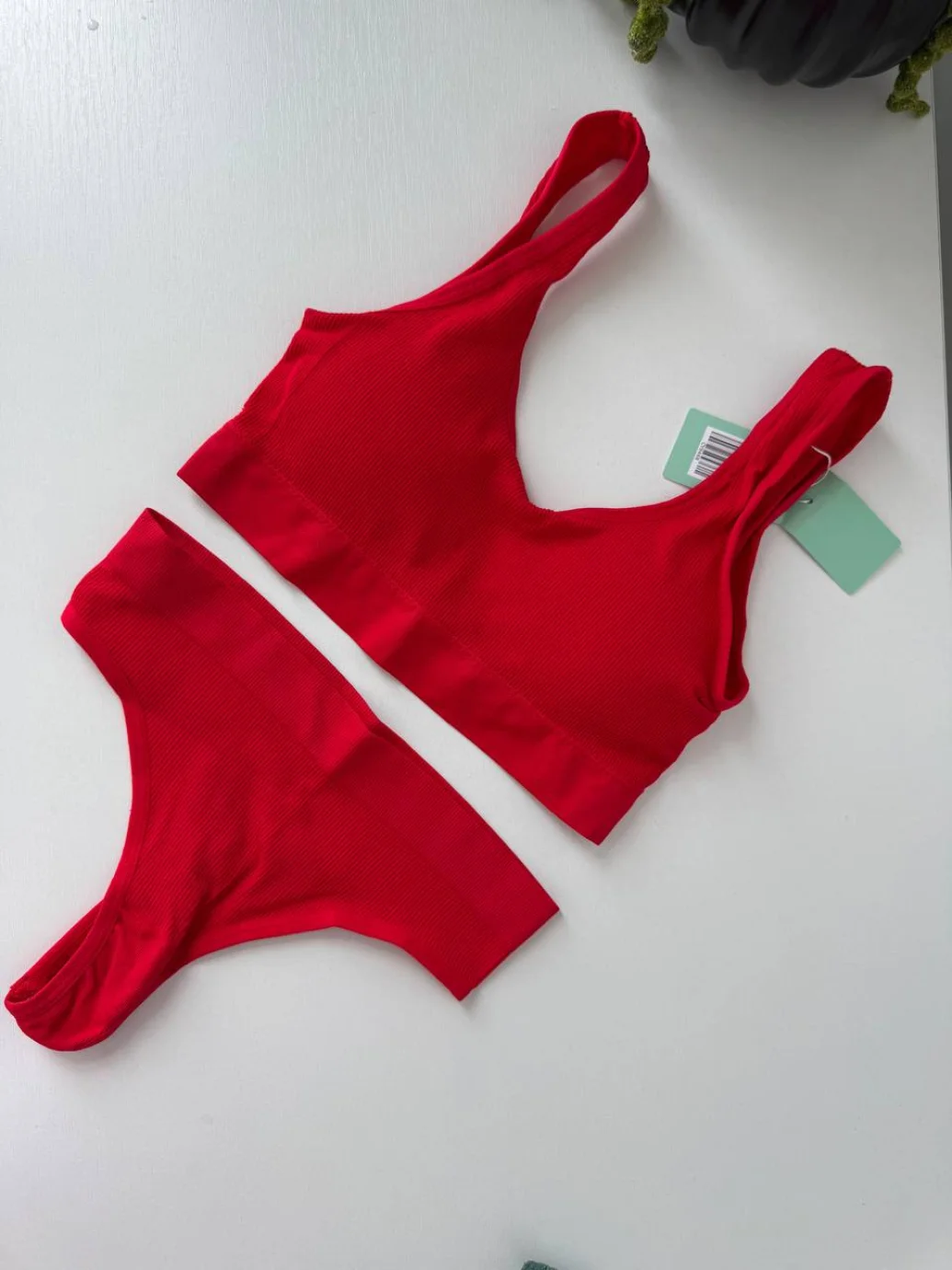 Комплект жіночої білизни (топ+трусики) рубчик червоний, one size 9468