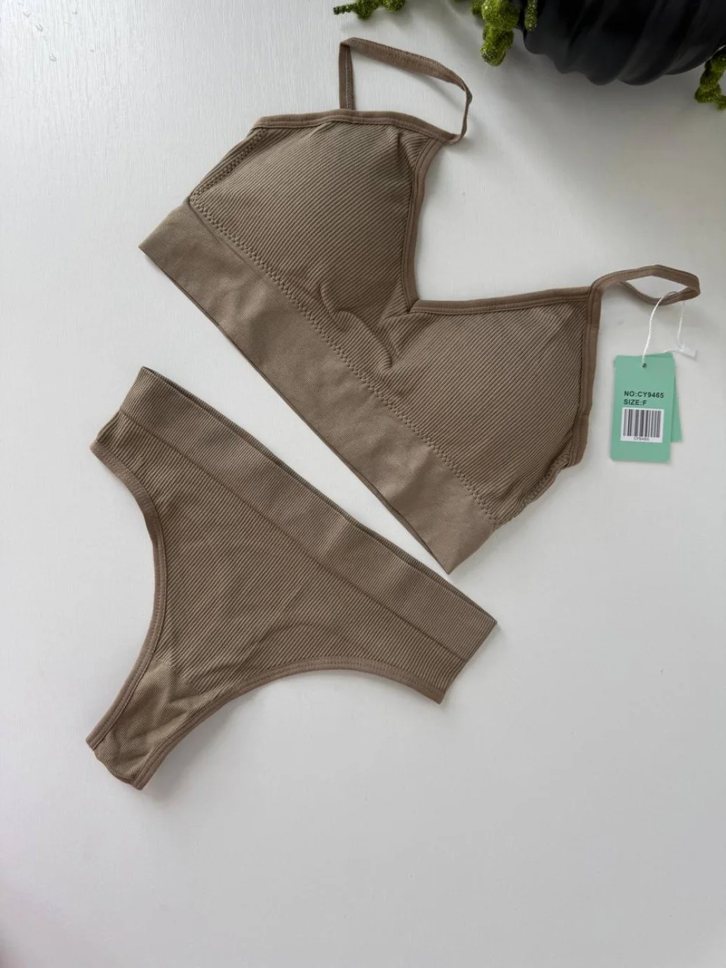 Комплект жіночої білизни (топ+трусики) латте, one size